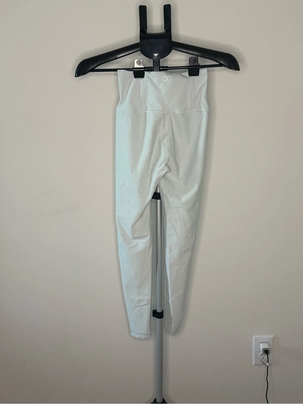 CALIA by Carrie Underwood Pale Green High-Waist Leggings - Picture 3 of 5